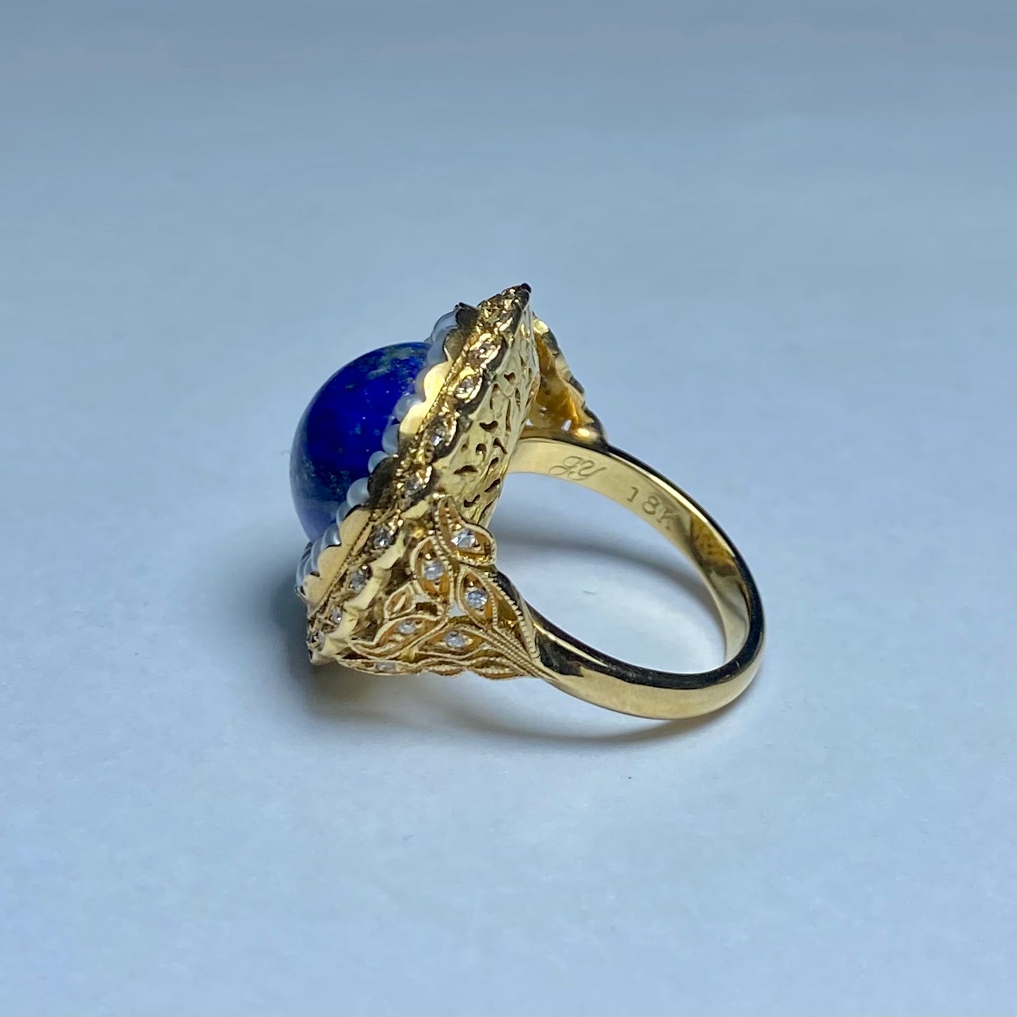 Anillo Lapislázuli en oro amarillo 18k