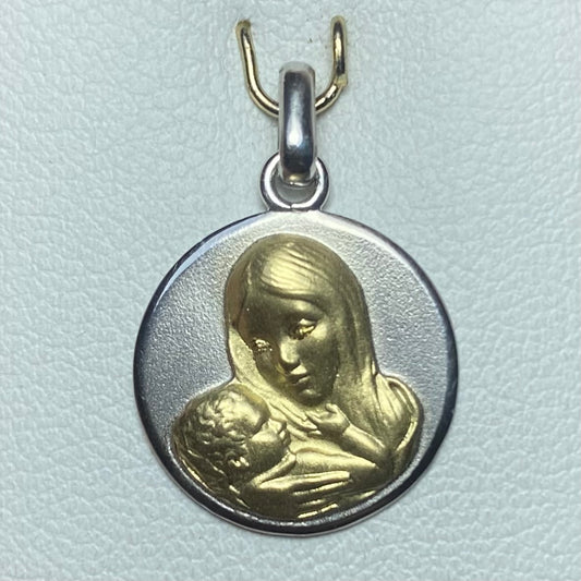 Medalla de la Virgen Maria con El Niño Jesús